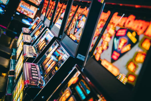 Grand Slam paytable and bonus features on ombak126 slot